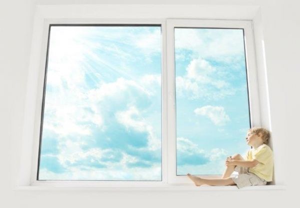 En este momento estás viendo 8 consejos si buscas ahorrar energía en la elección de tus ventanas